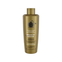 GOURMET KRÉMOVÝ ŠAMPÓN S VÔŇOU PARFUMU LA VIE ESTE BELLE 250ml IP GOURMET KRÉMOVÝ ŠAMPÓN S VÔŇOU PARFUMU LA VIE ESTE BELLE 250ml IP